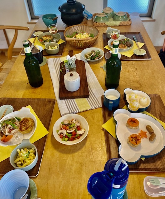 happy lunch 孫 中心メニューでドタバタ♪_a0165160_07414841.jpg