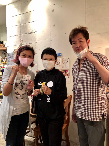 井岡弘樹プロボクシング王者ご夫妻_d0339676_15564653.jpg