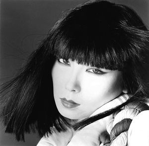 山口小夜子 1949 07 有名人の墓巡り 昭和の著名人と出会う旅 山口小夜子 1949 07 有名人の墓巡り 昭和の著名人と出会う旅