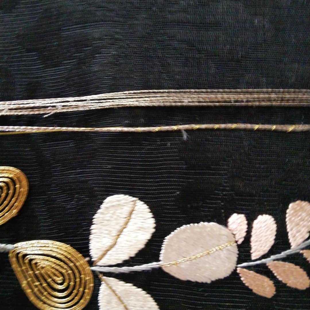 200727 アンティーク刺繍帯の手直しをしてみました!_f0164842_16364831.jpg