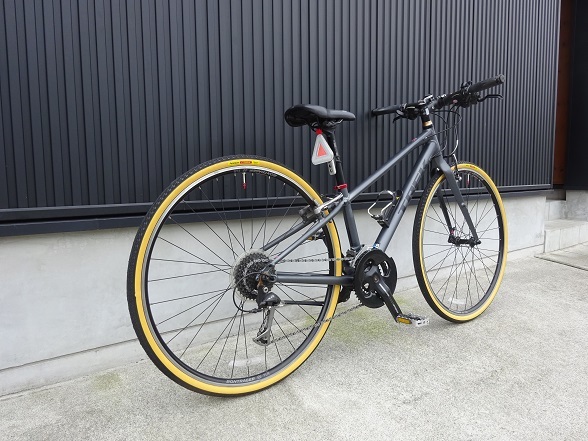 TREK トレック / FX3 タイヤ交換 panaracer パナレーサー / PASELA