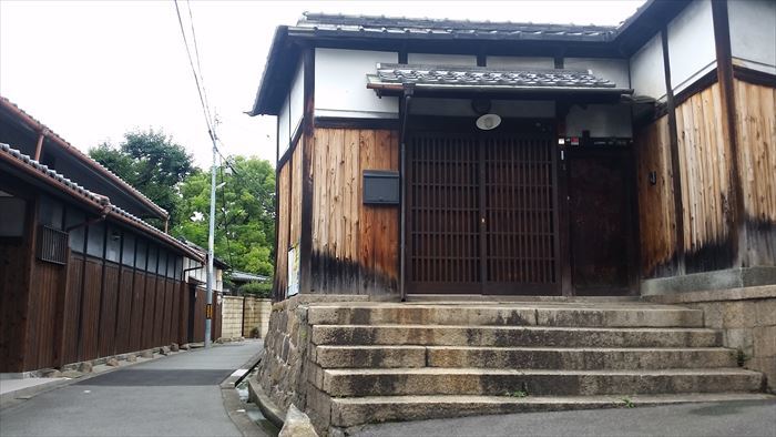 桃谷・彌栄神社門前の町並み_f0139570_18223595.jpg