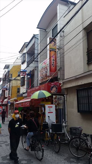 桃谷・彌栄神社門前の町並み_f0139570_18373228.jpg