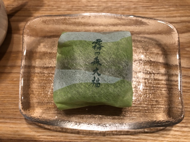 奇跡のお茶タイムと大福。_a0394574_21204168.jpeg