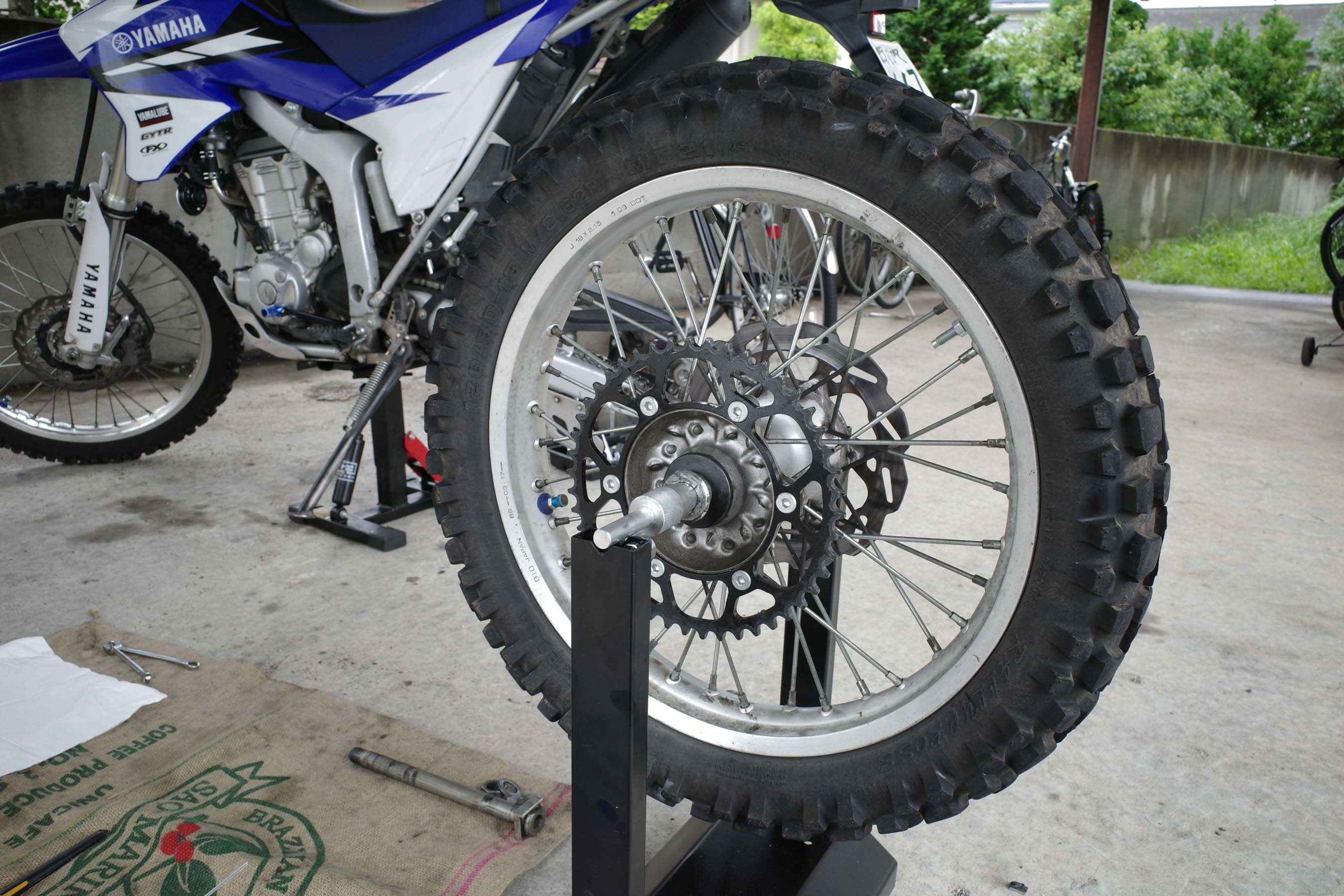 でぃ あいわい Wr250r ホイールバランス Hello Everblue でぃ あいわい Wr250r ホイールバランス Hello Everblue