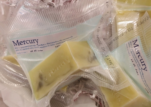 Neut Soap　_c0227633_11583622.jpg