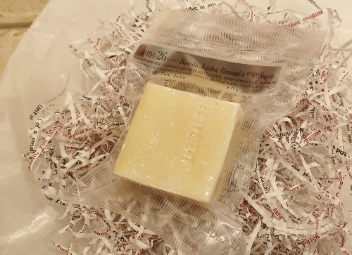 Neut Soap　_c0227633_12123524.jpg