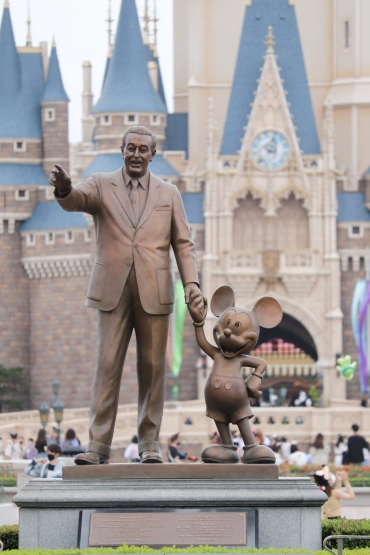 特殊期間中の問題点 待機列のルールについて 東京ディズニーリポート 特殊期間中の問題点 待機列のルールについて 東京ディズニーリポート