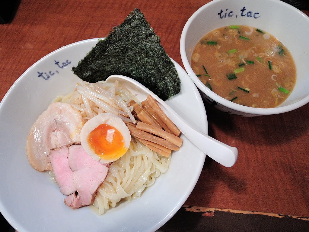 tic,tac@大口_c0395834_22585528.jpg