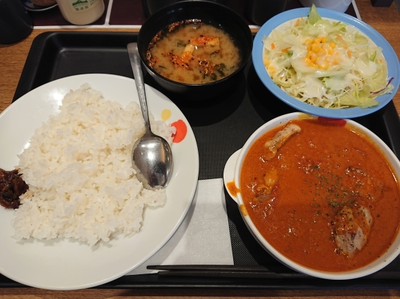 8/1 ごろごろチキンのバターチキンカレー生野菜セット¥780_b0042308_13352629.jpg