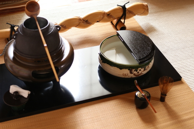 まん丸刺し子と、和菓子と、お抹茶と_f0354014_15253893.jpg