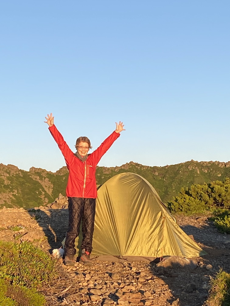 2020年7月 『羊蹄山、山頂ビバーク』 July 2020 \"Bivouac on the Summit Mt Yotei\"_c0219616_16565479.jpg