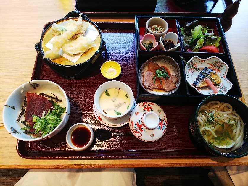 8月に入りました。_a0098418_23033056.jpg