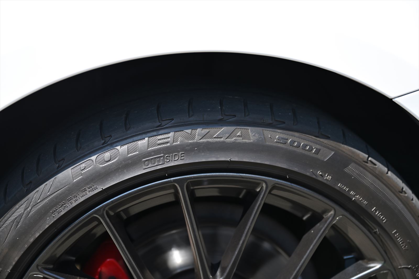 大得価 ヨコハマ アドバン デシベル YOKOHAMA ADVAN dB V552 245/45R18 新品 サマータイヤ 4本セット  トレジャーワンカンパニー 通販 PayPayモール