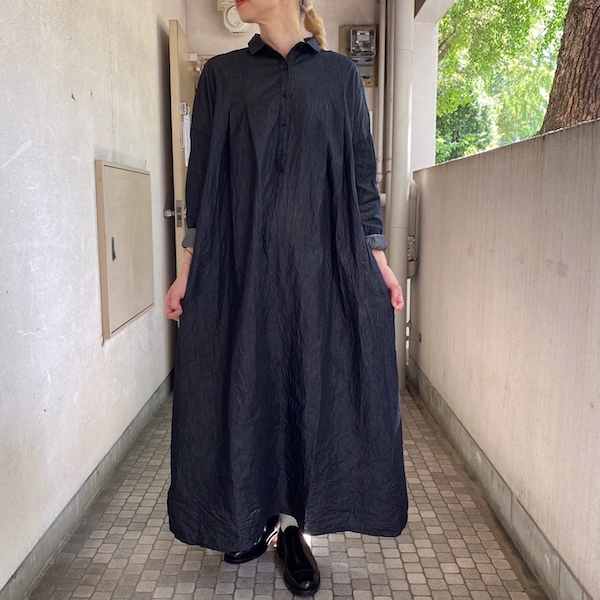 BLACK DENIM ONE-PIECE_d0364239_17570120.jpg