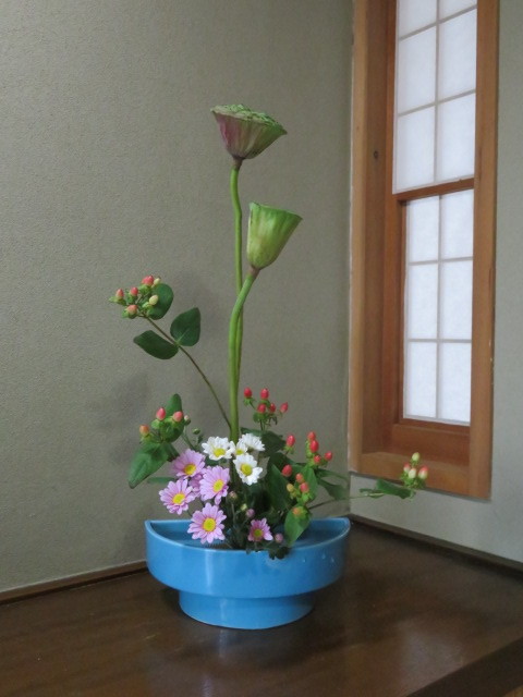 盆の花と新種の花々_f0329849_20513701.jpg