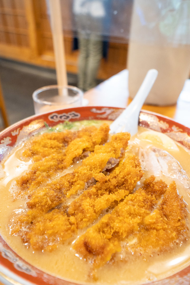 道の駅 633美の里から、ラーメン自由軒 伊野出来地店でみそカツラーメン_a0077663_10112721.jpg