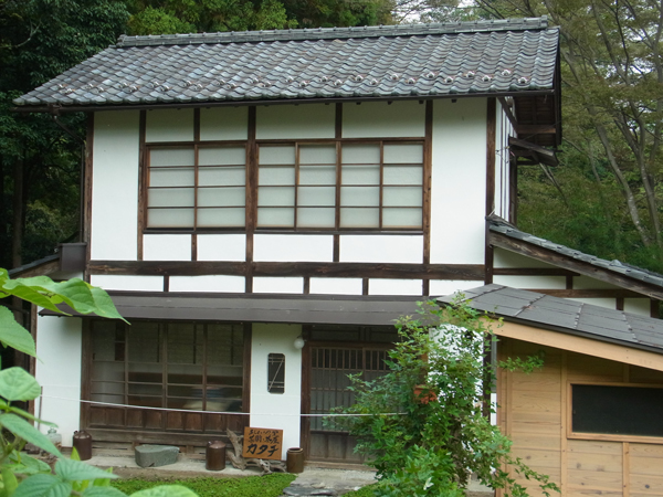 お店まで_c0354173_14344931.jpg