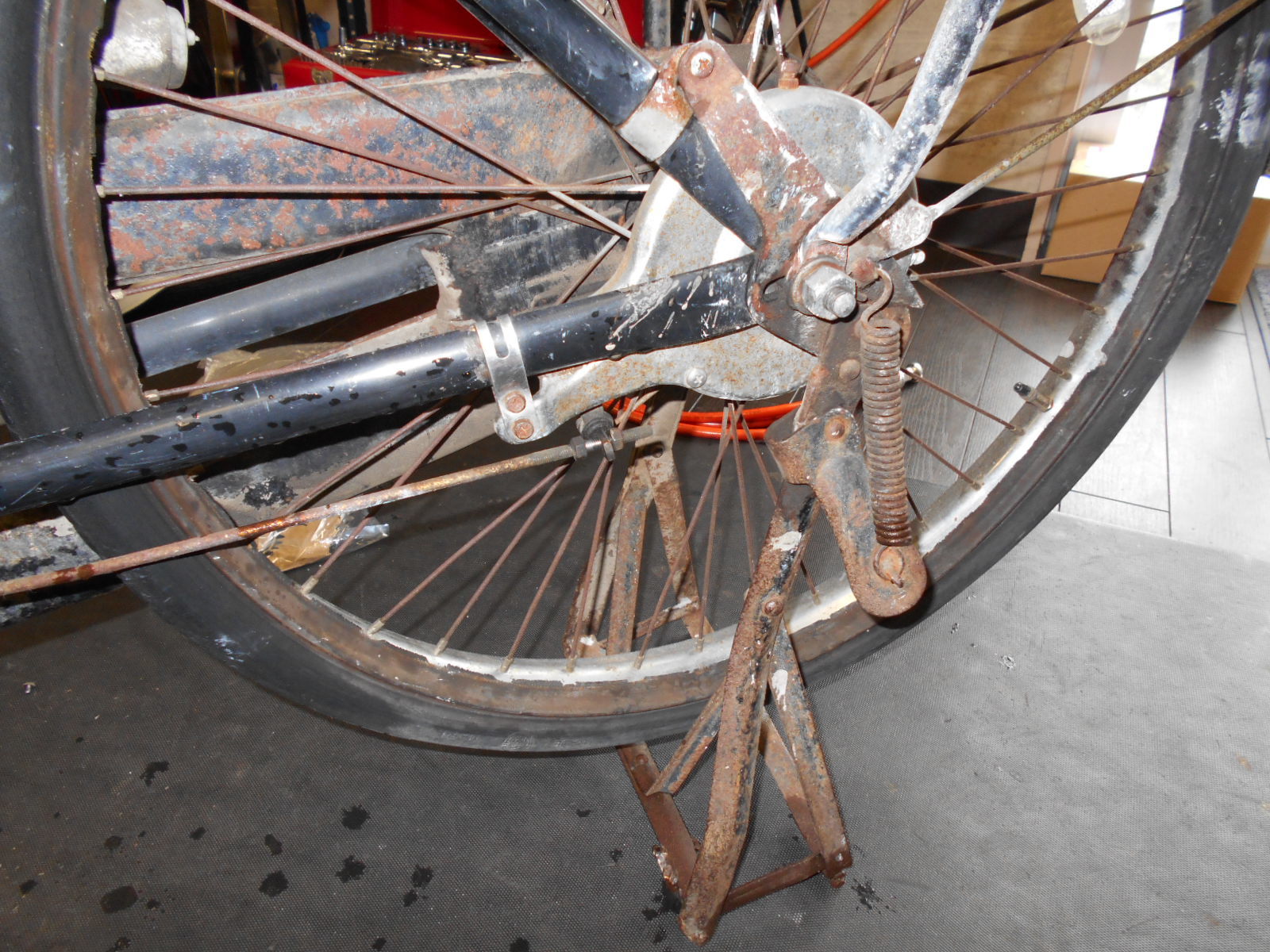 昔の実用車の修理をしました_b0189682_15341019.jpg