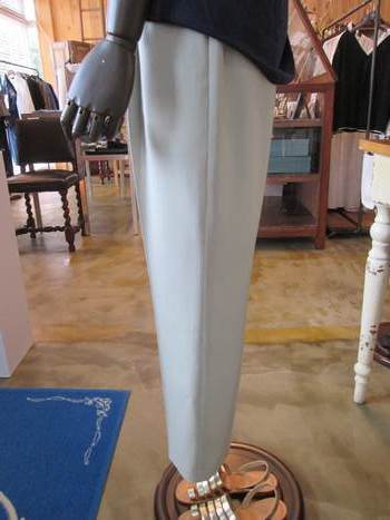 スッキリシルエット☆【鳥取店】_e0193499_12585741.jpg
