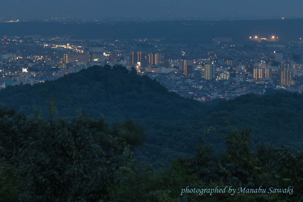 夕景から夜景まで@多峰主山_b0010915_21335437.jpg