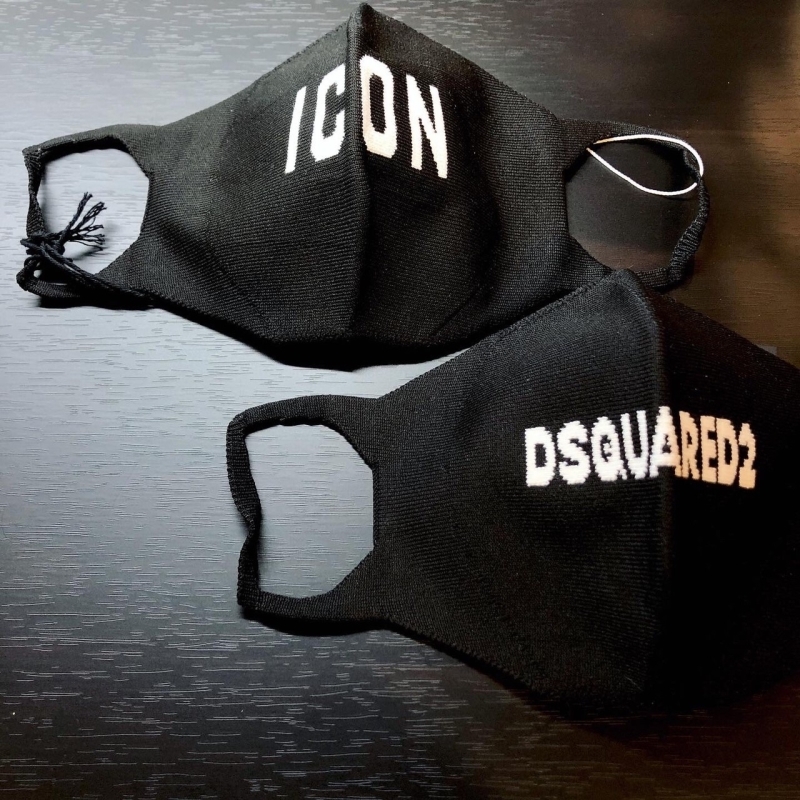 DSQUARED2より高級マスクのご紹介です！_e0308287_16074355.jpg