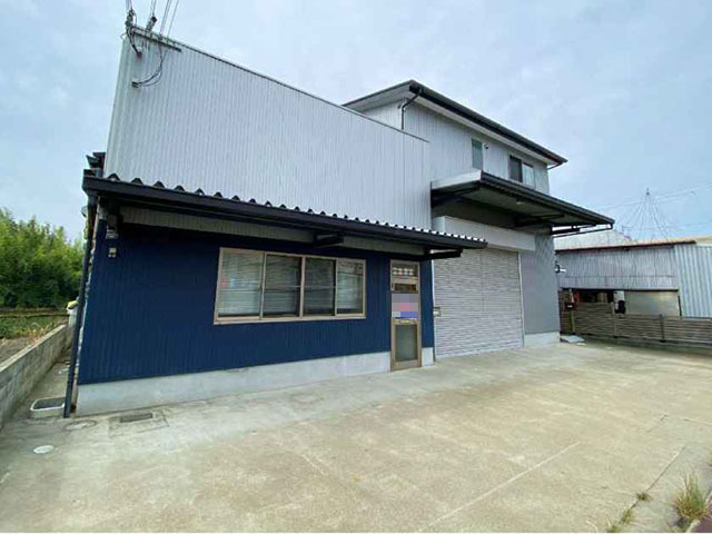 兵庫県 神戸市西区竜が岡 4ldk 趣味を楽しむ家 広々インナーガレージ付き 湖のほとりで気持ちのいい住居 中古戸建 兵庫県田舎暮らし