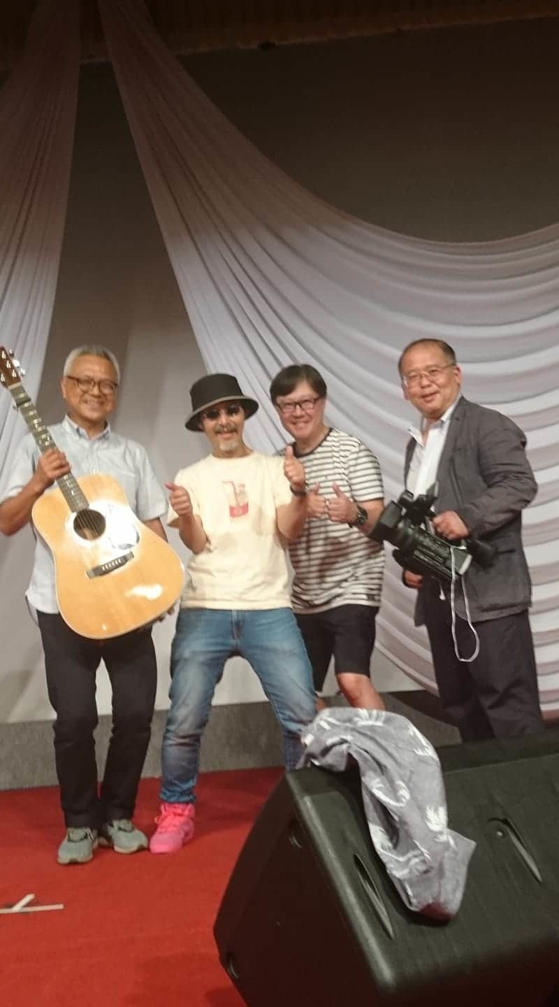 「あれから1年」_a0075684_06063659.jpg