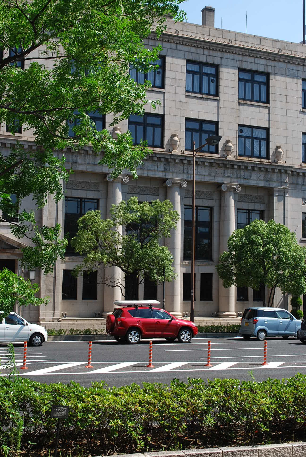 神戸市中央区のチャータードビル(昭和モダン建築探訪)_f0142606_13145711.jpg