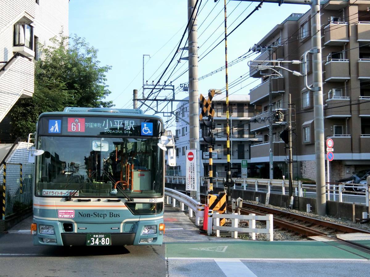 西武バス 国分寺駅北入口ターミナルとバス専用道 黄色い電車に乗せて 西武バス 国分寺駅北入口ターミナルとバス専用道 黄色い電車に乗せて