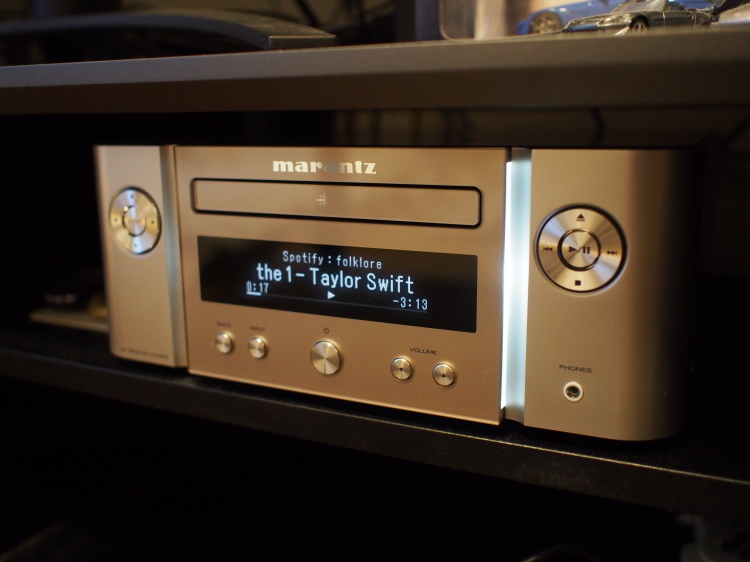 ラジオ・コンポ marantz M-CR612 Marantz M-CR612 Streaming Network CD Receiver – Upscale Audio