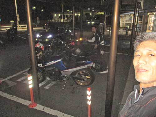 S田サン号 GPZ900Rニンジャのカウルステー&スクリーン交換だったりカウル補修からの車検取得で試乗・・・(^^♪ (Part2)_f0174721_21065673.jpg