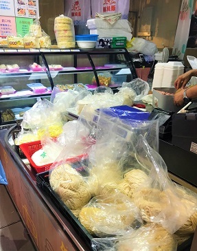お家で小吃！香港街市で買える生の腸粉☆Fresh Rice Roll at Hong Kong\'s Local Market_f0371533_15024411.jpg