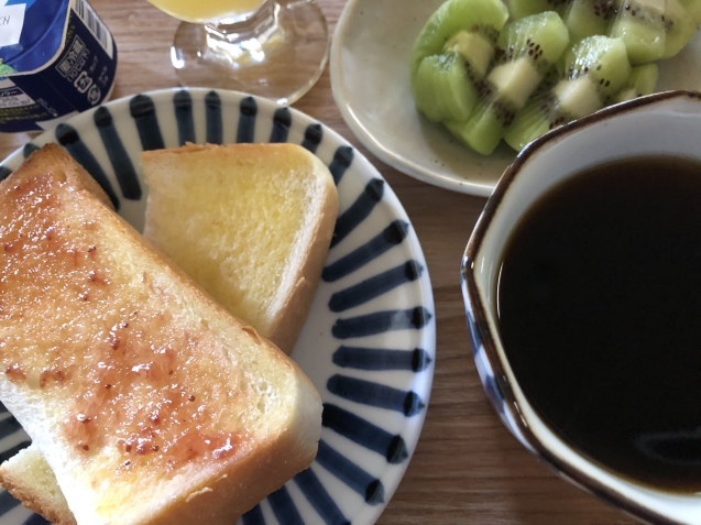 今朝の、小さなお話。_a0394574_08275564.jpeg