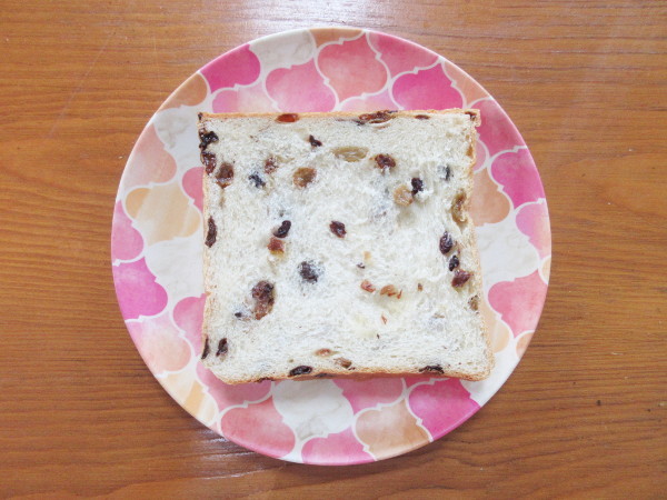 熟成純生 食パン専門店 本多 岐阜多治見店(極ぶどう食パン編)_c0152767_20225411.jpg