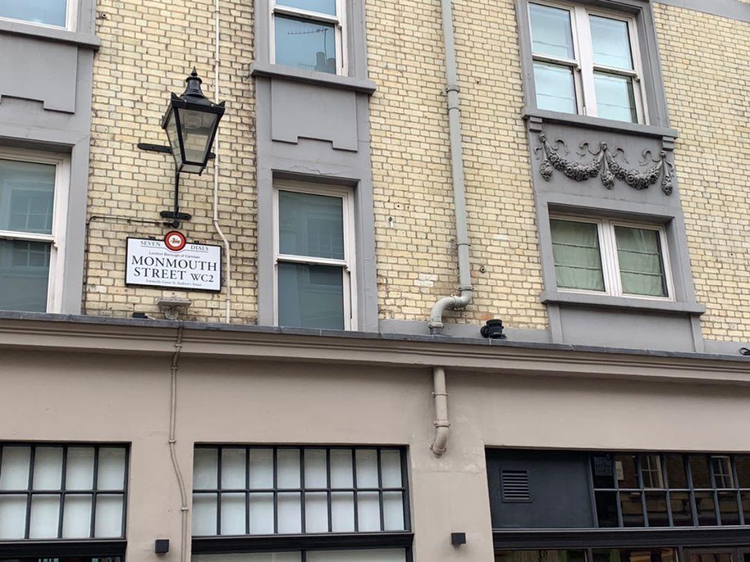 「ロンドンmonmouth streetとたいちゃん」_a0075684_08075783.jpg