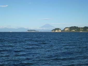 今朝の富士山_c0195909_10375598.jpg