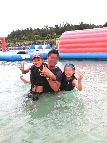 流されたイルカのフロートが救出された朝!(Day3)_d0169072_06534854.jpg
