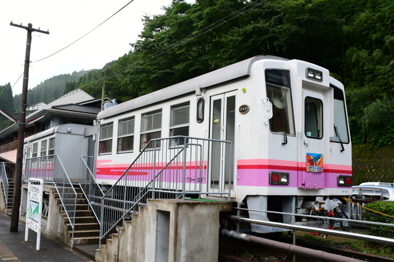 高千穂鉄道300型 1両 高千穂鉄道TR-300形気動車 - Wikipedia