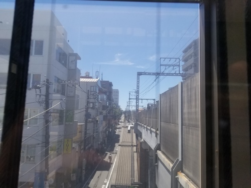 暑さで不機嫌です_e0016828_11100033.jpg