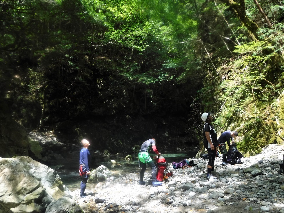 神童子谷 犬取谷（大峯山系） 2020年夏_a0286351_21380684.jpg