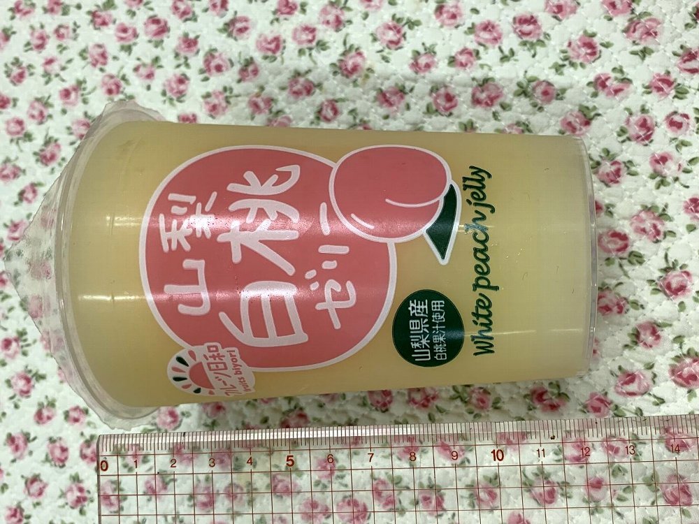 ☆ビッグなサイズの白桃ゼリー☆_c0092953_00534932.jpg
