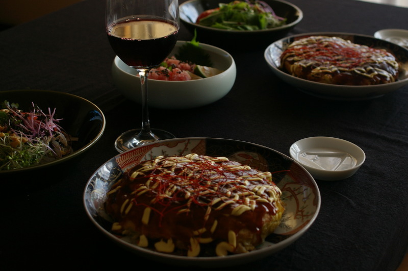 手抜き夕食（関西風お好み焼き）_d0327373_20093615.jpg