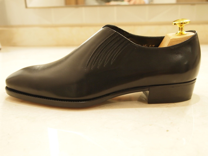 美品 銀座ヨシノヤ FRESCAラインストーン＆透かし模様レース風シューズ 銀座ヨシノヤ 靴の新品・未使用品・中古品(2ページ目)｜Yahoo