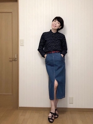 UNIQLOのレーヨンプリントブラウスを着てみました♡_f0249610_12592458.jpg