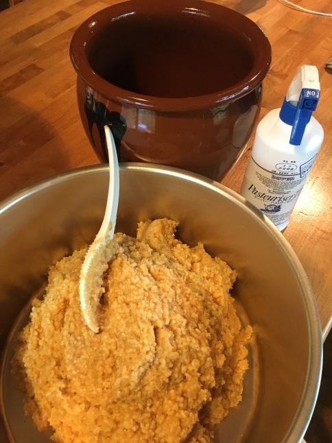 寒仕込み手前味噌の天地返し_d0348118_11183529.jpeg