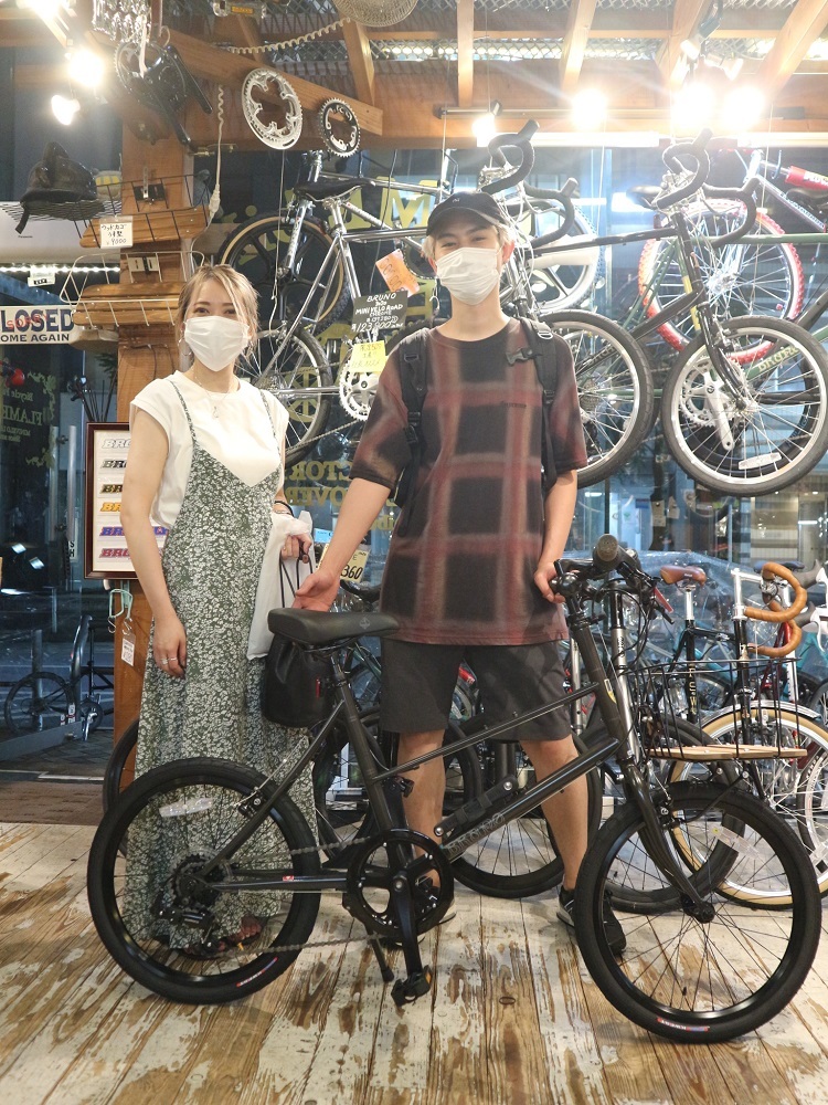 8月13日　渋谷　原宿　の自転車屋　FLAME bike前です_e0188759_17265244.jpg