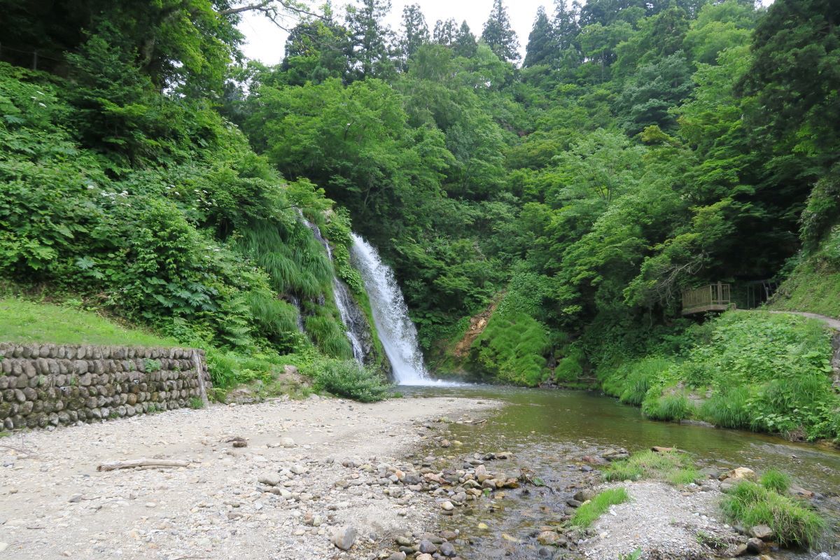 白銀の滝 季節の風 白銀の滝 季節の風