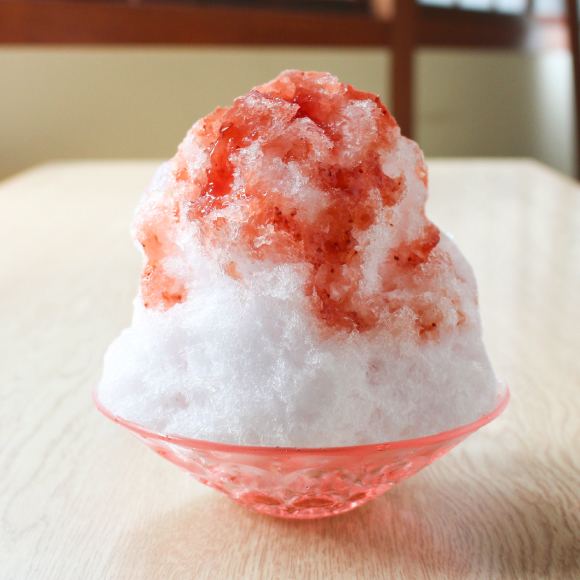 ◆本店文助限定 \"ふわふわ\" かき氷 粒つぶいちご蜜_e0218089_14511249.jpg
