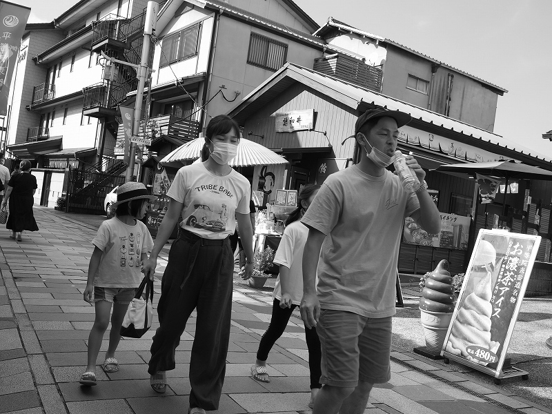 商店街_e0374932_07152163.jpg